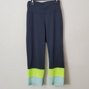 LIVI Active Capri Leggings size 14/16